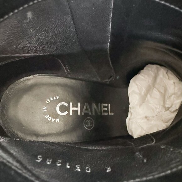 Chanel CC Turnlock Ankle Boots EU 38 US 7-7.5 Black Glitter Block Heel Bootie - Picture 10 of 14